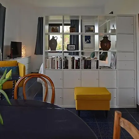 Le Menhir Bleu, 2 Personnes De Plain-pied A Weris