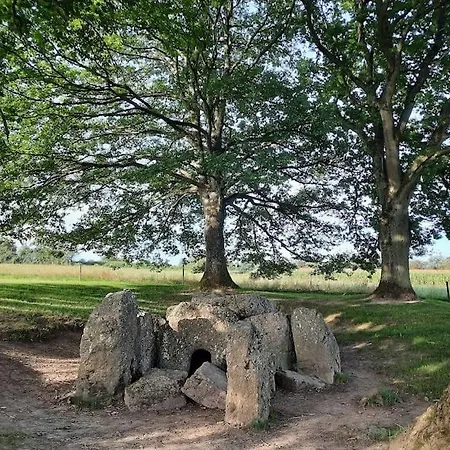 Vakantiehuis Le Menhir Bleu, 2 Personnes De Plain-pied A Weris *